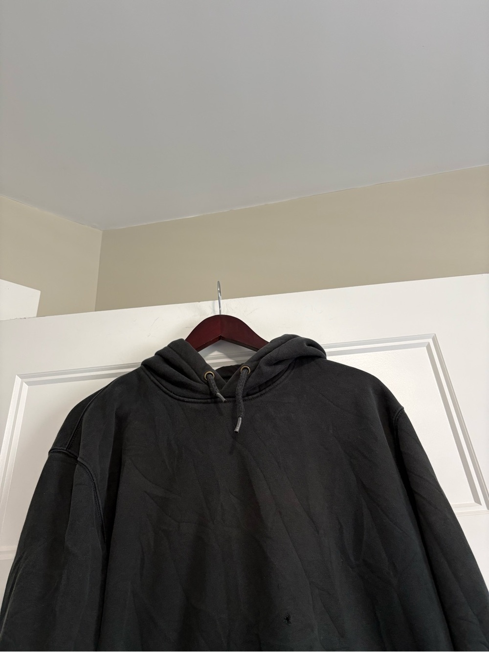Carhartt Black Pullover Hoodie - Men's Workwear sz medium rain defender - Picture 2 of 8